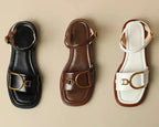 Amara – Platta Sandaler Med Spänne