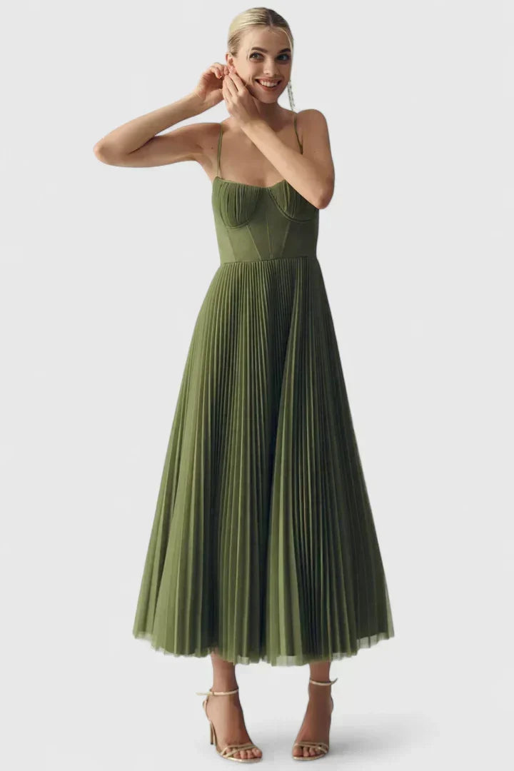 Hylyana – Elegant Klänning