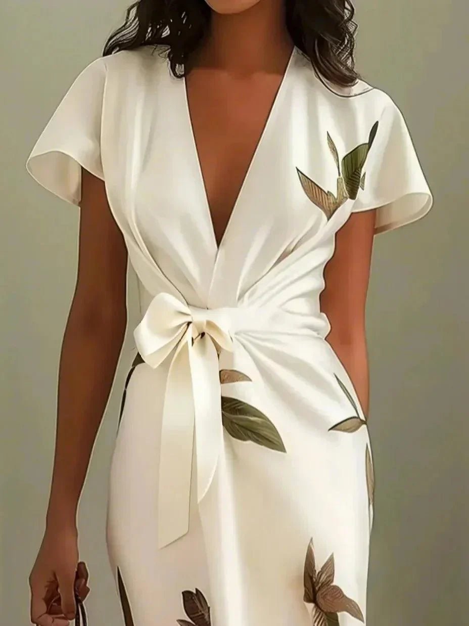 Chloe – Midi Wrap Klänning V-Hals Blommönster